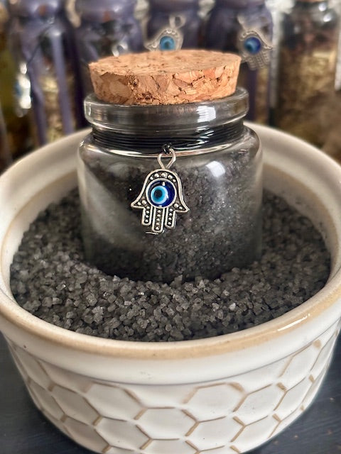 Black Protection Salt | Witches Black Salt | Ritual Black Salt